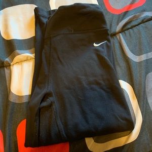 Back Capri Nike leggings